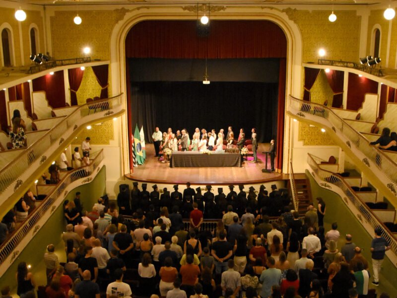 Colação do 3º Médio – COC Pinhal