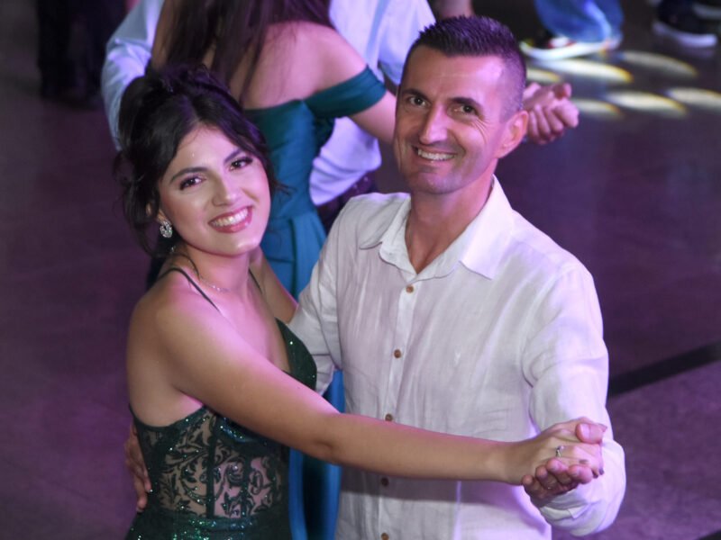 Baile para o 3º MédTéc – Alberto Feres
